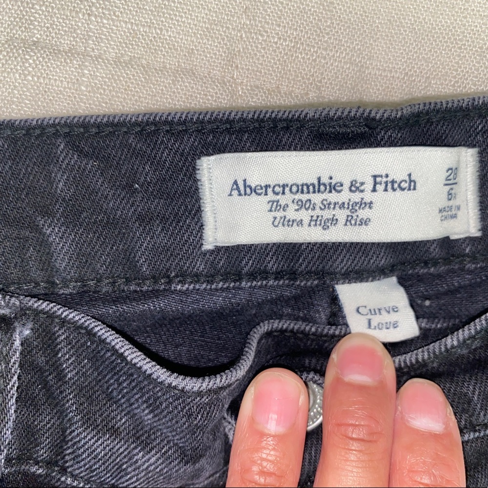 Abercrombie 90s STRAIGHT JEANS